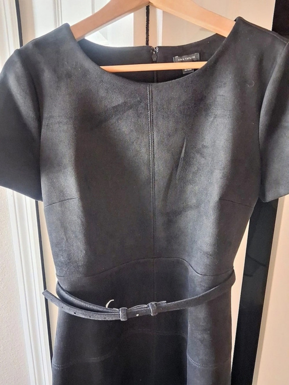 Ann Taylor Faux Suede Belted Sheath Dress Size 6 Black